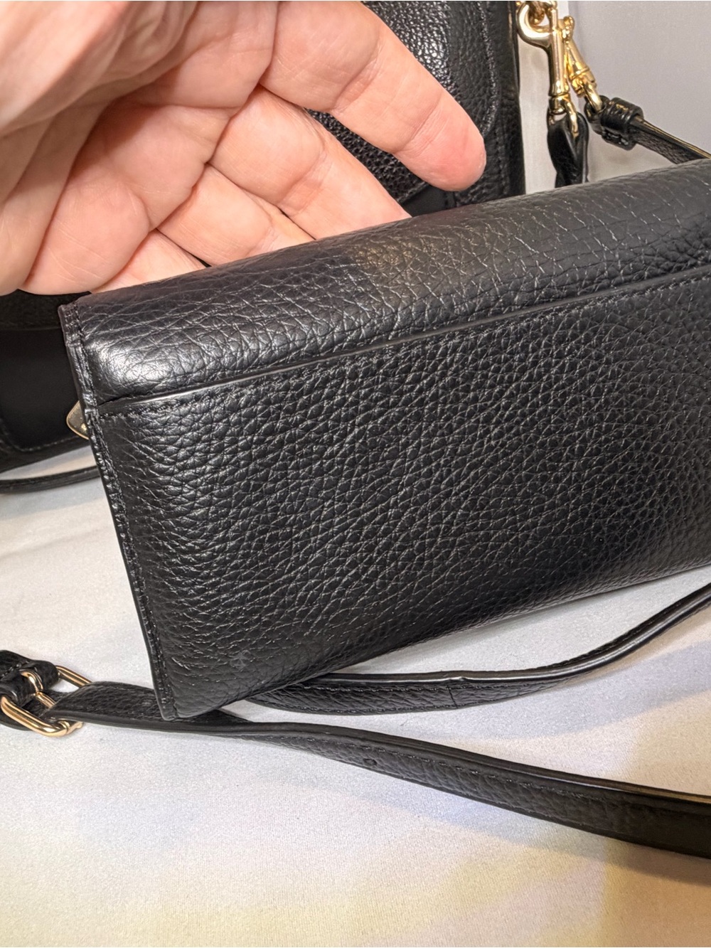 Coach Black Pebbled Leather Crossbody with Matching Wallet - Gold Hardware - Picture 3 of 7